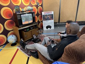salon retrogaming centre commercial